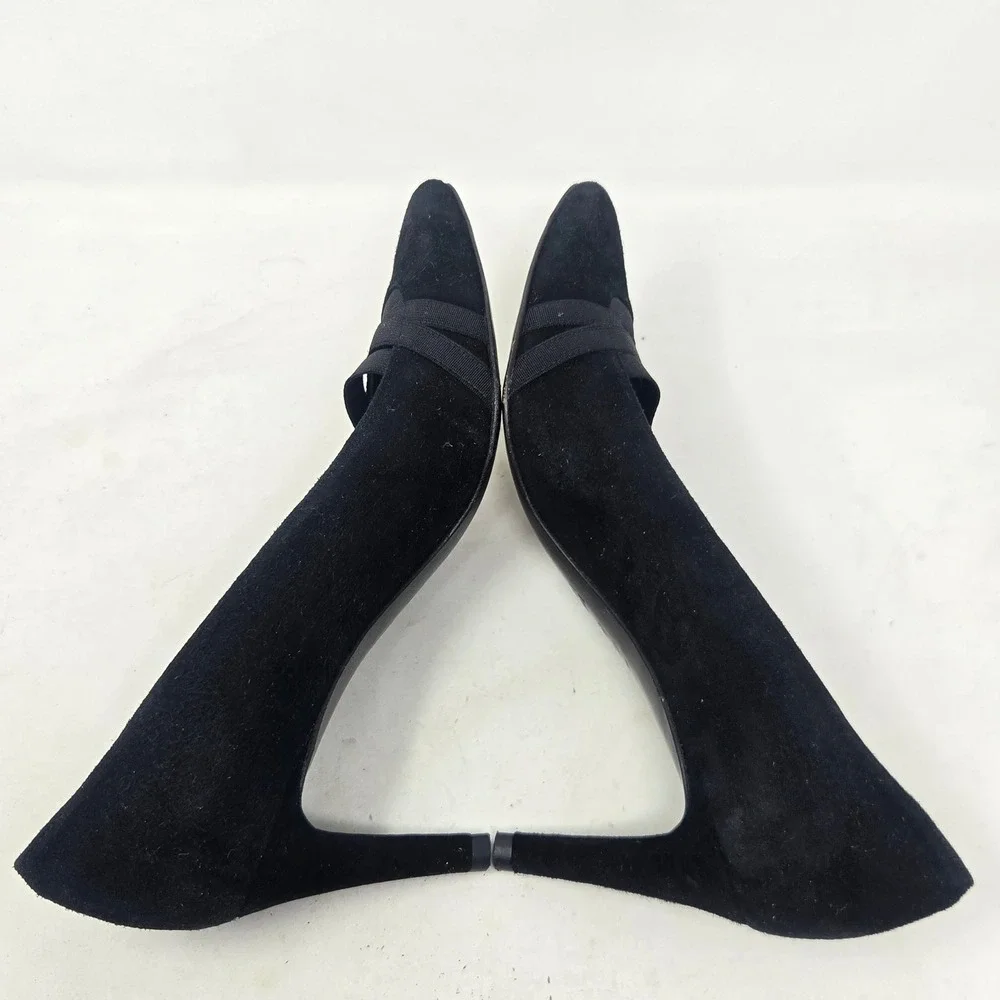 Stuart Weitzman Black Suede Pointed Toe Pumps Grosgrain Detail QH10360 Size 7.5M